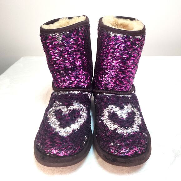 UGG Classic Short Sparkle Flip Sequin Boots 6 Purple Silver Reversible Sparkly